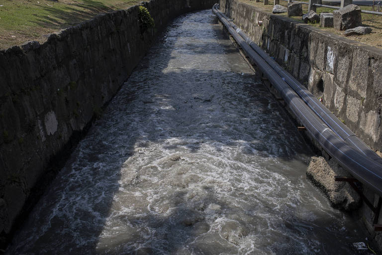 Águas do Rio testa estratégia do rio Pinheiros em despoluição da baía de Guanabara